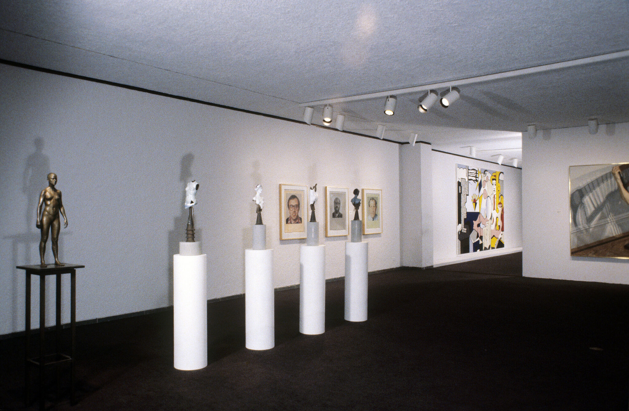 Works on art displayed in a gallery.